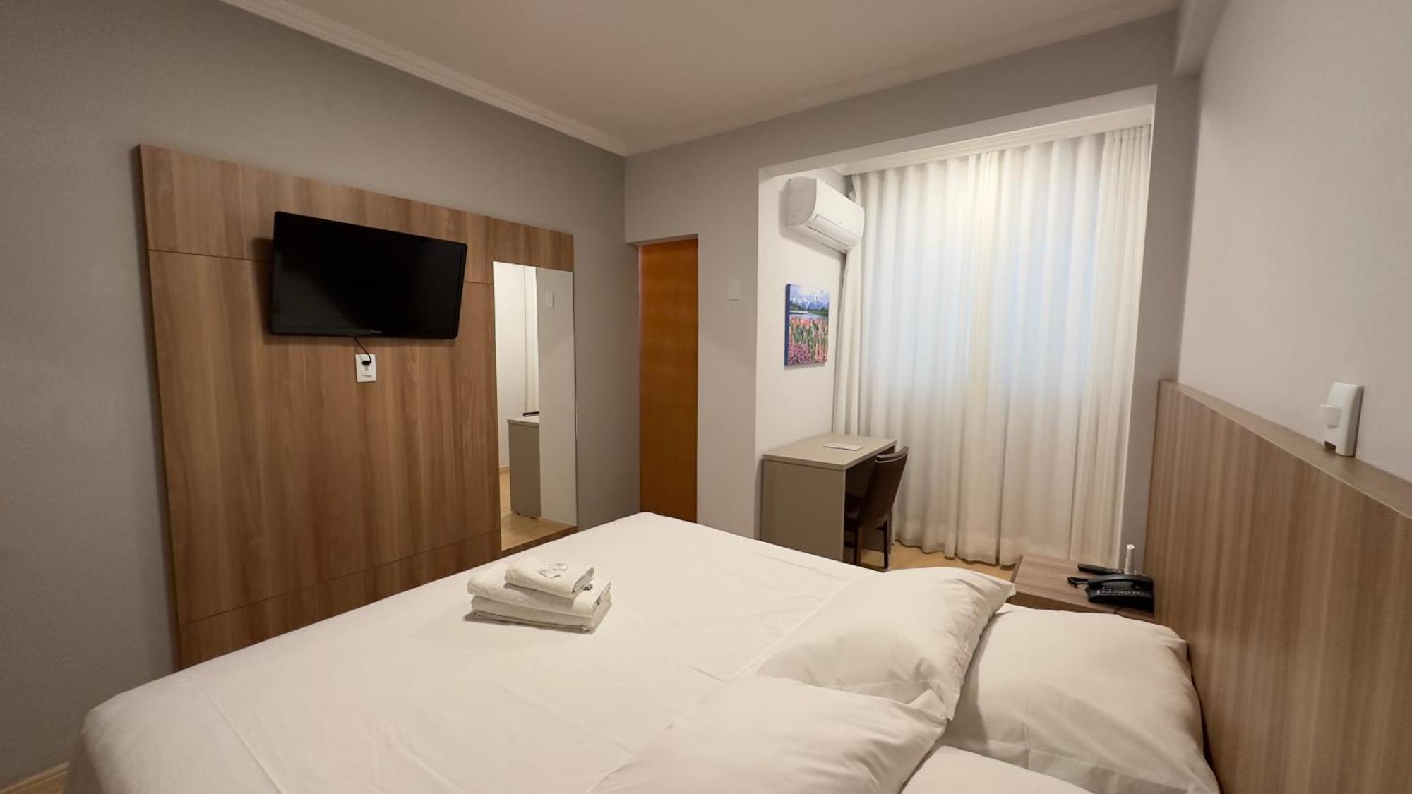 Xikus Palace Hotel Guanhães Zewnętrze zdjęcie